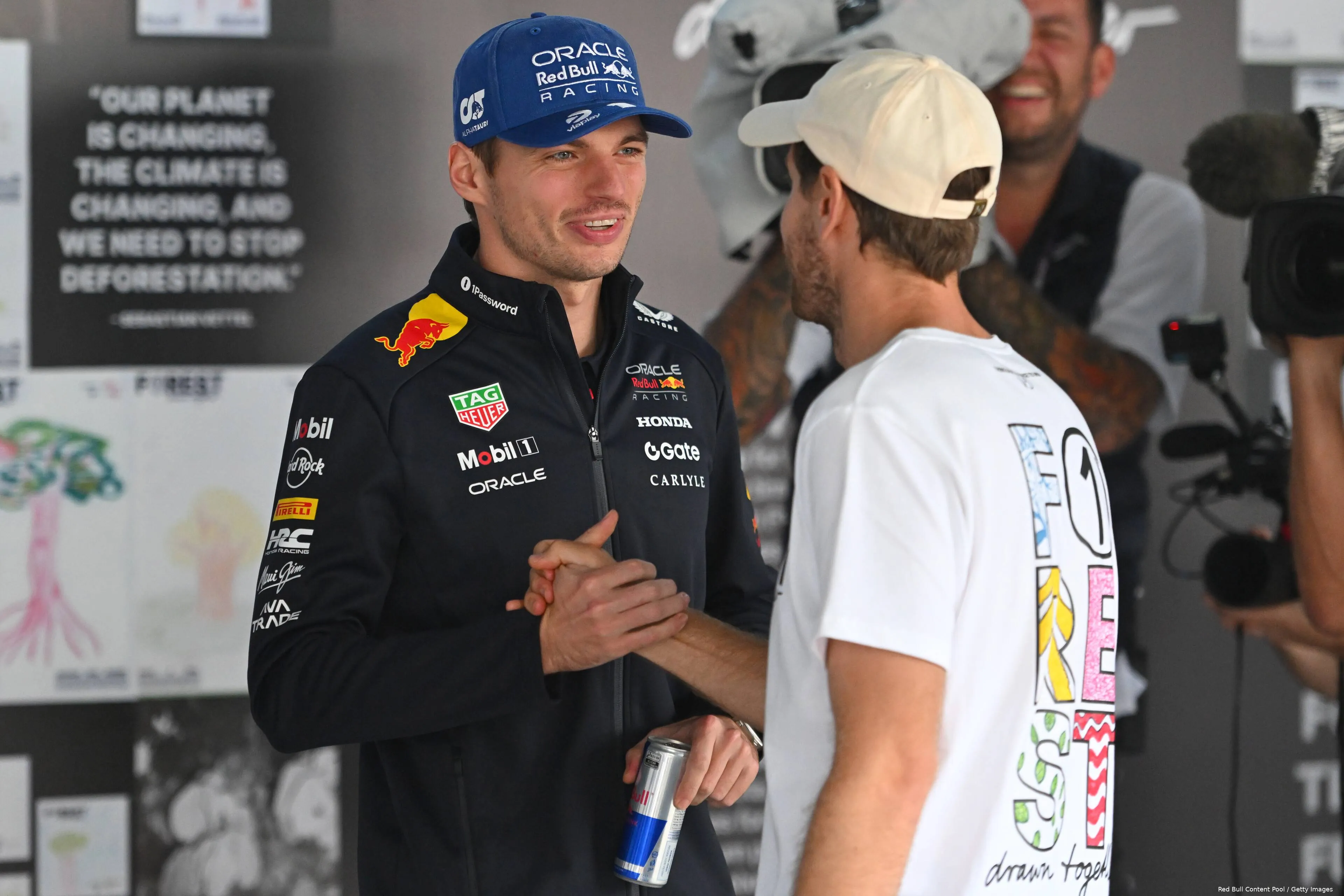 max-verstappen-red-bull-racing-sebastian-vettel-sao-paulo-2025-zondag