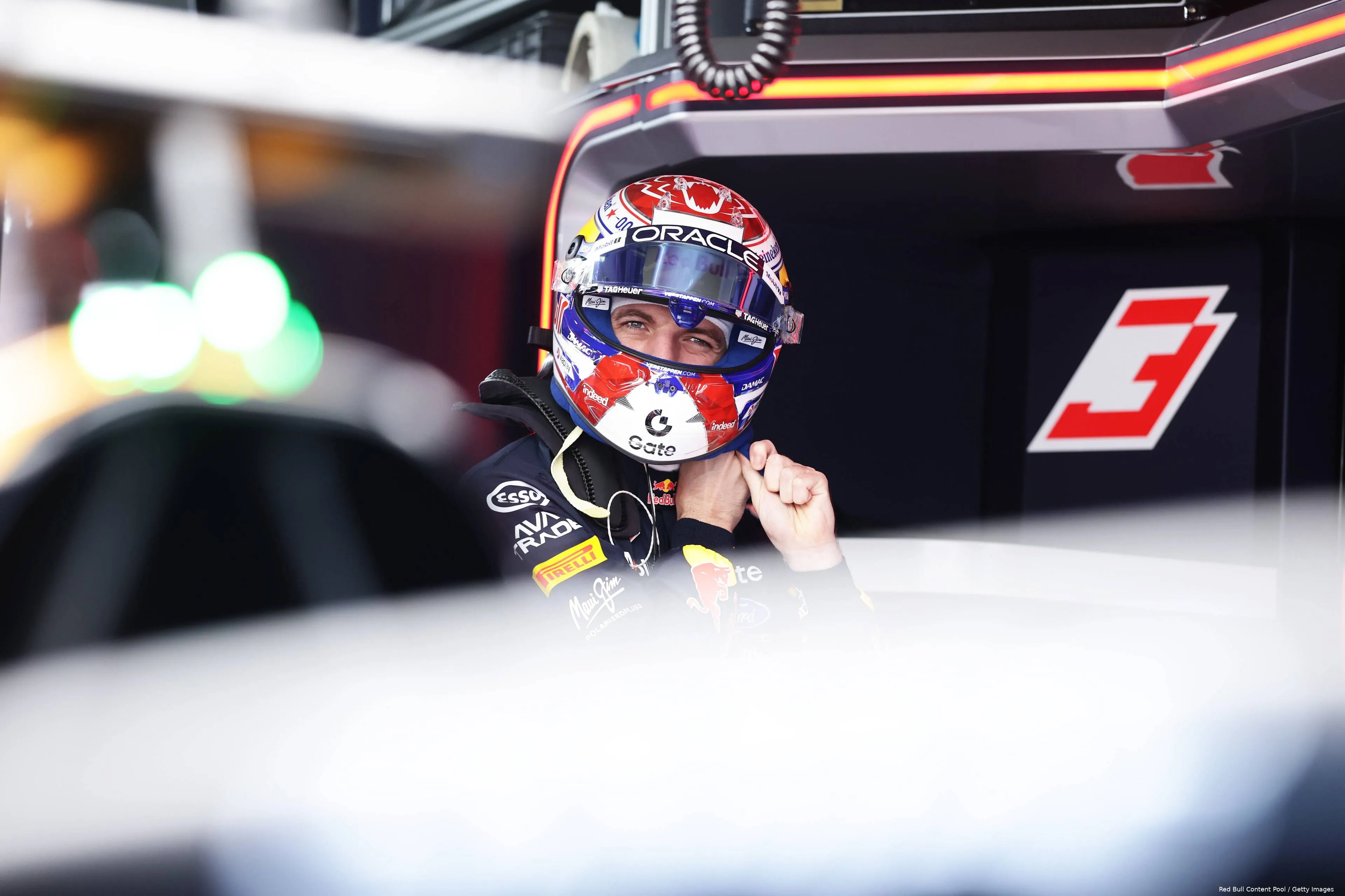 Verstappen-Monaco-vrijdag-red bull- 5