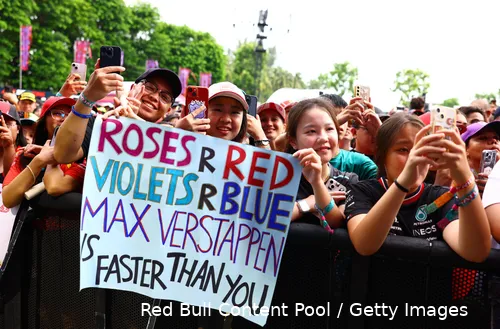 max verstappen singapore zaterdag 1212 1 fans mooi