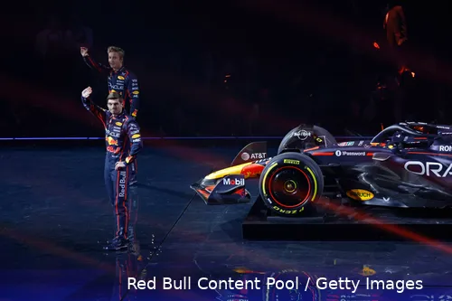 Tijdens het Formule 1-evenement in Engeland was er boegeroep vanuit de zaal richting Verstappen en zijn teambaas.