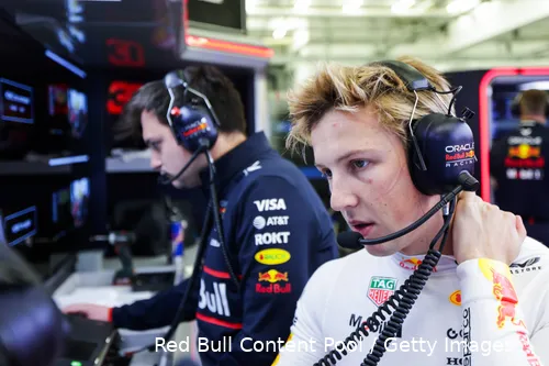 Doornbos vroeg zich af waarom Red Bull zo lang bezig was om het probleem bij Lawson te verhelpen.