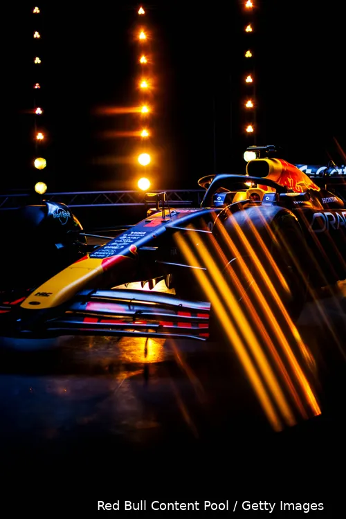 <i>De nieuwe auto van Red Bull, de RB21.</i>