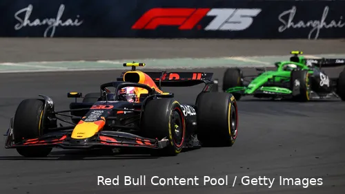 <i>Lawson moest in Japan vooral met de Saubers strijden.</i>