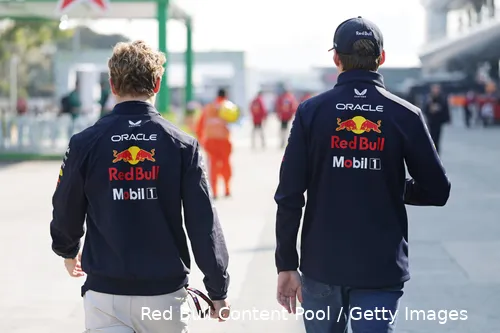 liam lawson max verstappen china fan forum 1