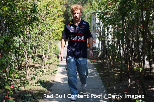 liam lawson red bull racing china mediadag 117