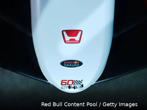 rb21 speciale livery red bull racing honda japan 2025 16 max verstappen