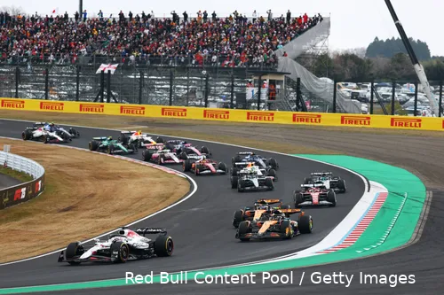 start gp japan 2025 max verstappen lando norris oscar piastri charles leclerc 12