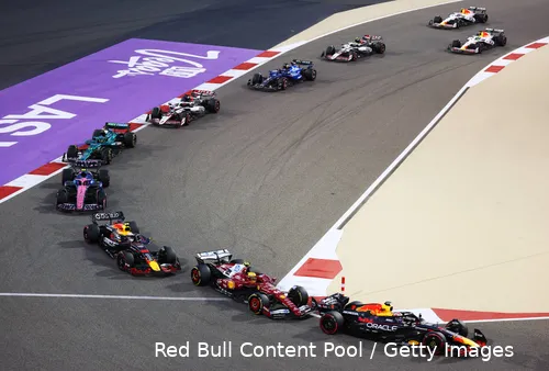 <i>Verstappen verloor al terrein bij de start.</i>