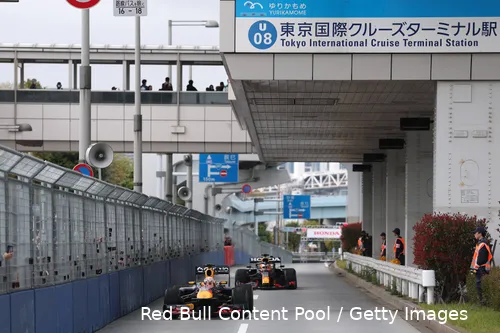 yuki tsunoda max verstappen red bull honda japan showrun 1