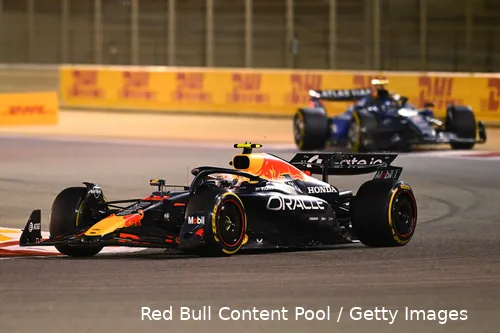 yuki tsunoda rb21 bahrein gp 9181 12 carlos sainz