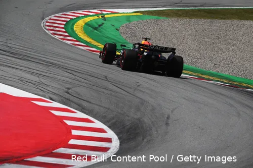 max verstappen spanje rb21 red bull racing 124