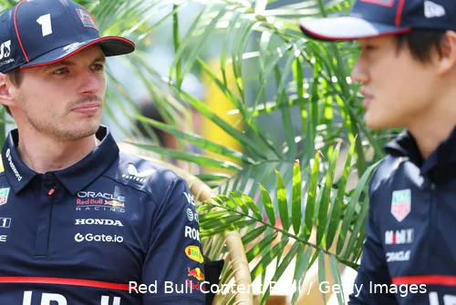 verstappen canada red bull racing donderdag 1 tsunoda 2