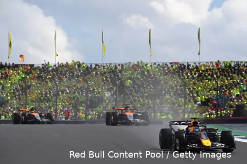 max verstappen oscar piastri red bull racing lando norris mclaren 2025 silverstone groot brittannie zondag race