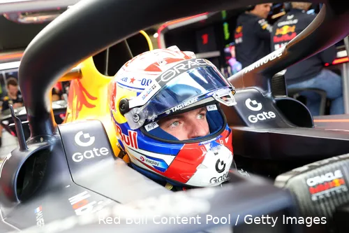 max verstappen red bull racing 2025 silverstone groot brittannie zaterdag kwalificatie helm 2