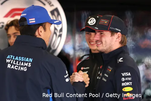 max verstappen red bull racing alexander albon williams silverstone groot brittannie zondag 2025