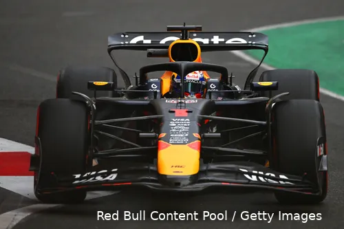max-verstappen-bakoe-azerbeidzjan-vrijdag-2025-1-red-bull-racing-rb21-17