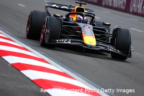 max-verstappen-red-bull-racing-bakoe-zondag-azerbeidzjan-2025