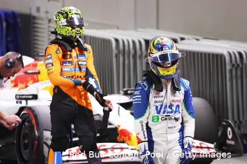 isack-hadjar-2025-kwalificatie-singapore-racing-bulls-lando-norris