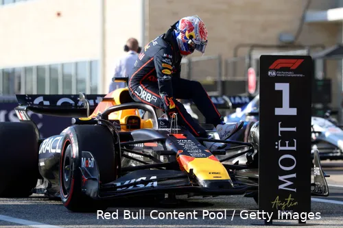 max-verstappen-red-bull-racing-cota-2025-rb21-1-21-win-juich-12