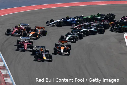 Red Bull-Verstappen-Cota-start- 1