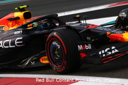 arvid-lindblad-red-bull-racing-abu-dhabi-2025-vt1-15