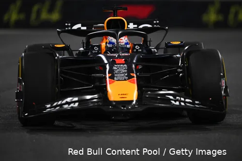max-verstappen-red-bull-racing-abu-dhabi-vt2-14