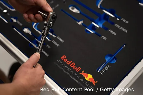 red-bull-powertrains-14