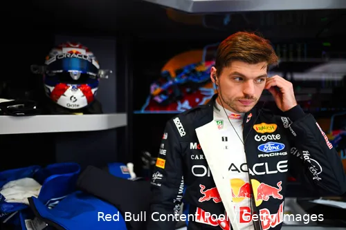 max-verstappen-red-bull-racing-wintertest-barcelona