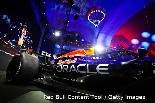 rb22-red-bull-racing-sponsor-clear