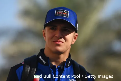 isack-hadjar-red-bull-racing-wintertest-bahrein-3-3-12