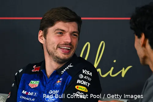max-verstappen-red-bull-racing-bahrein-wintertest-persconferentie-gabriel-bortoleto-1