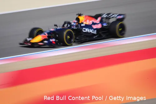 max-verstappen-red-bull-racing-wintertest-bahrein-3-3-12-rb22-14
