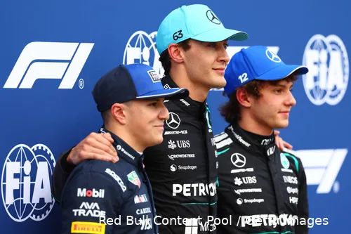 isack-hadjar-red-bull-racing-george-russell-kimi-antonelli-mercedes-2026-zaterdag-kwalificatie-australie-2