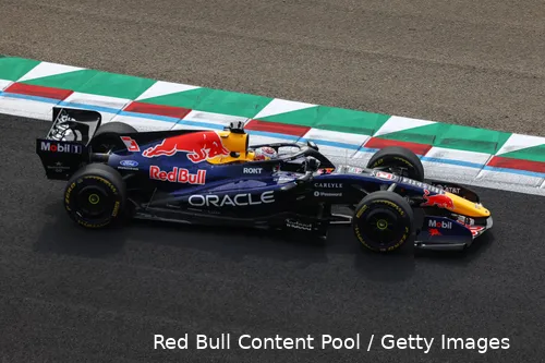 max-verstappen-rb22-red-bull-racing-2026-zondag-race-japan-3