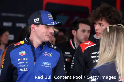 max-verstappen-red-bull-racing-china-sprintrace-1-oliver-bearman
