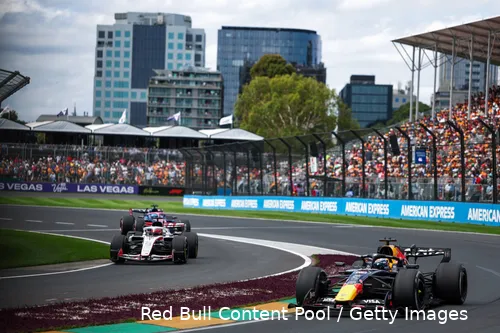 max-verstappen-red-bull-racing-rb22-australië-grand-prix-17-oliver-bearman-pierre-gasly