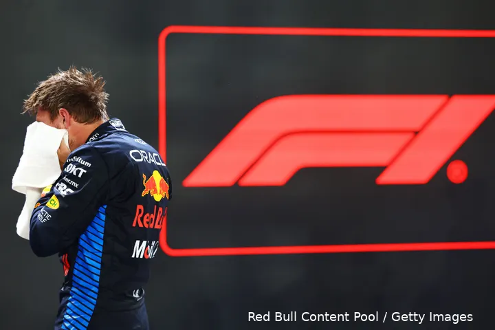 max verstappen singapore warm 12