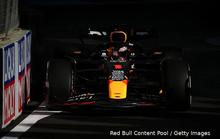 Max Verstappen kende een moeilijke zondag in Bakoe.