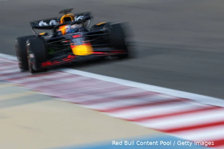 max verstappen rb21 red bull racing bahrein 2025 wintertest 12123 1123