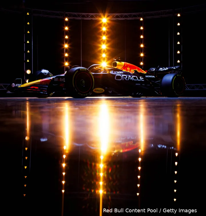 <i>Red Bull deelt de eerste foto's van de auto.</i>