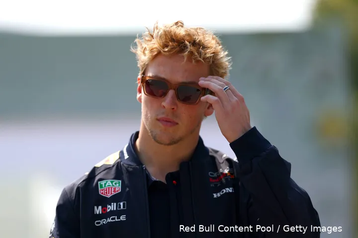 liam lawson red bull racing china mediadag 16