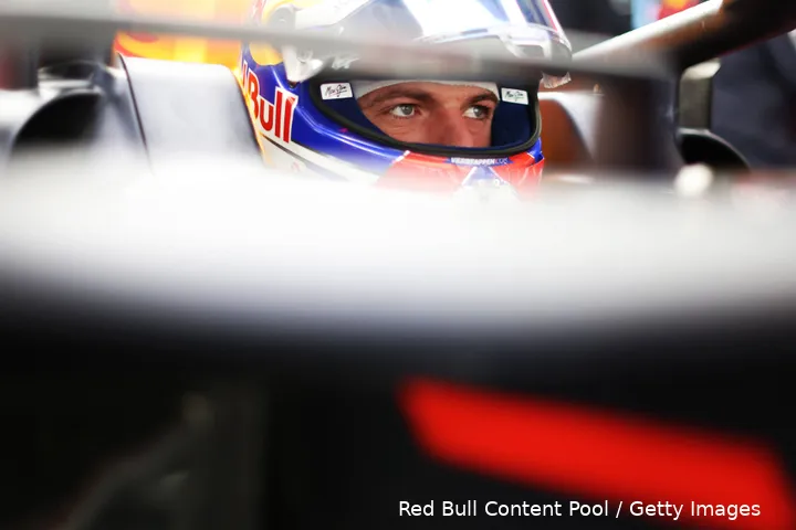 max verstappen helm red bull racing china 2025 1