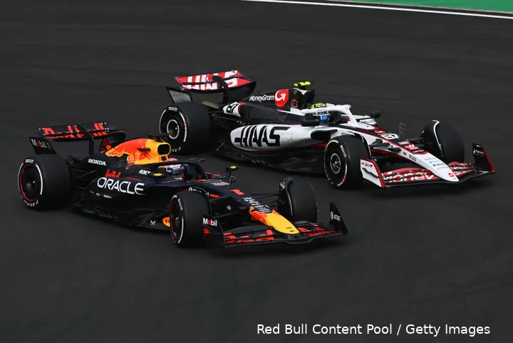max verstappen red bull racing china rb21 zondag 1 oliver bearman 1