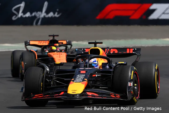 max verstappen red bull racing rb21 china 1 oscar piastri 12