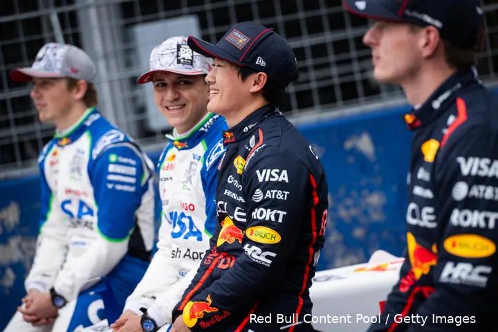 lawson suzuka donderda 1 verstappen hadjar verstappen si202504020575