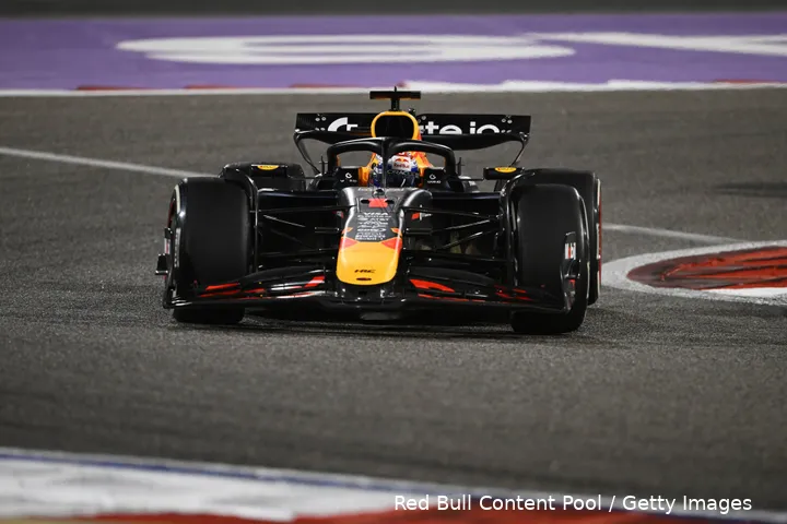 max verstappen rb21 bahrein red bull racing gp 191212