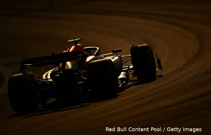<i>Verstappen voelt zich goed in Jeddah.</i>