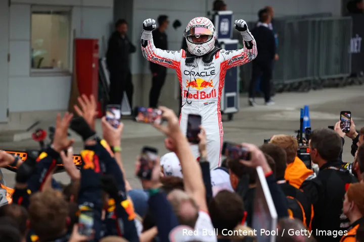 max verstappen win juich japan 2024 red bull racing 1