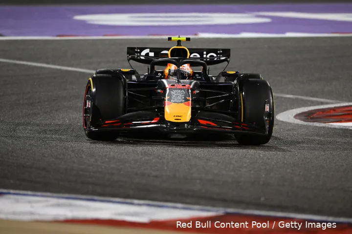 <i>Tsunoda is kritisch over de pitstop van het team.</i>