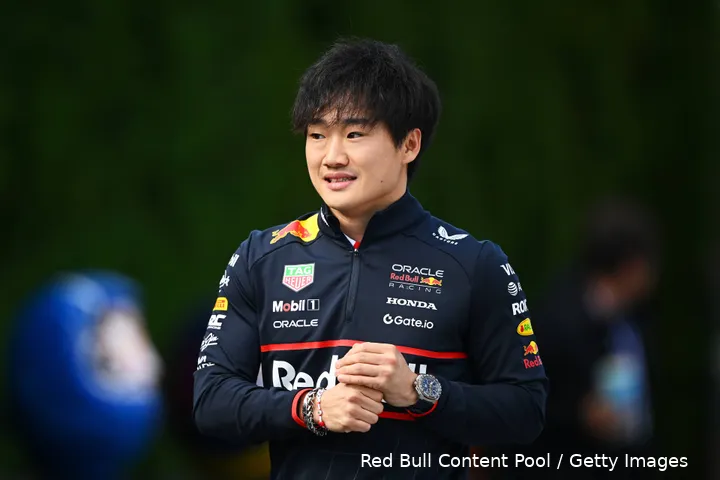 yuki tsunoda red bull racing japan 2025 vr 1